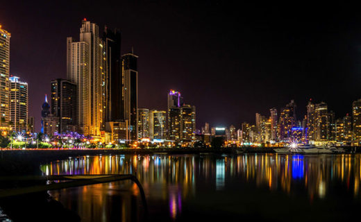 パナマ市の夜景